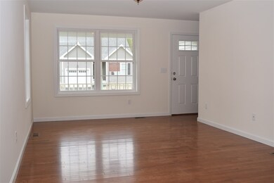 41 Millers Farm Dr, Rochester, NH 03868 - photo 4