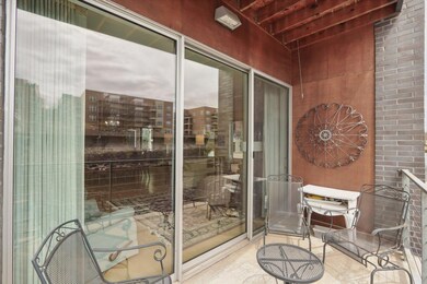 45-web-or-mls-N Commerce St-3004-045