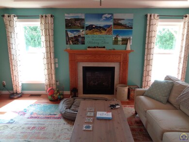 4524 SW Misty Harbor Dr, Topeka, KS 66610 - photo 7