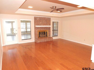 3104 3104 Campus Cir, Tyler, TX 75701 - photo 3