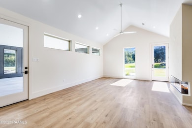 2-web-or-mls-100 La Rue Malaga-1