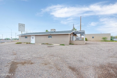 864 Jimmie Kerr Blvd, Casa Grande, AZ 85122 - photo 3