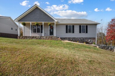 130 Oakview Dr, Monroe, VA 24574 - photo 2