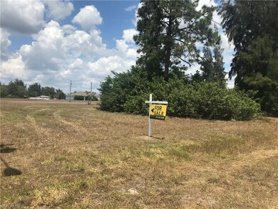 129 NW 15th St, Cape Coral, FL 33993 - photo 3