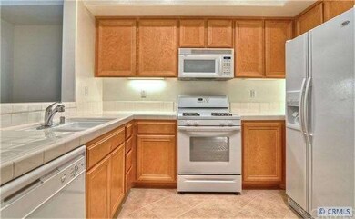 Spacious kitchen