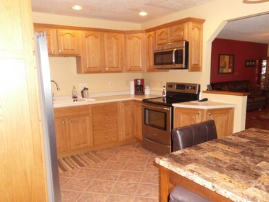 1409 Bridle Dr, Mitchell, SD 57301 - photo 5