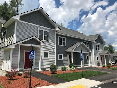 37 E Ridge Dr unit 3, Milford, NH 03055 - photo 2