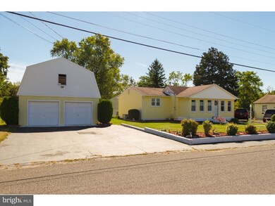 2342 Auburn Ave, Atco, NJ 08004 - photo 2