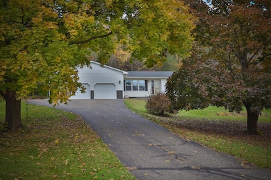 69 E Woodridge Dr, River Falls, WI 54022 - photo 2