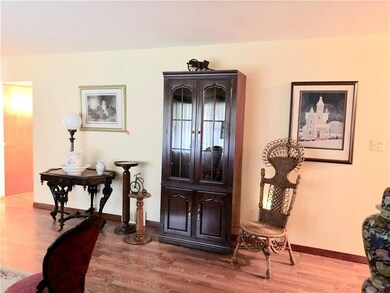 1075 Hickory Ln, Indiana, PA 15701 - photo 5