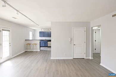 1217 Villa Ln unit F, Charlottesville, VA 22903 - photo 5