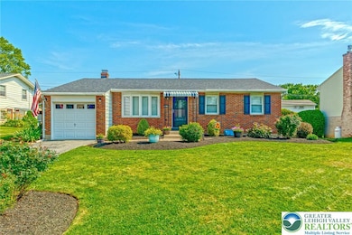 2809 Green Acres Dr, Allentown, PA 18103 - photo 3