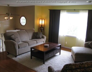 89 Mannon Dr, Alum Creek, WV 25003 - photo 2