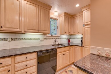107 Smith Ln, Rockland, MA 02370 - photo 7