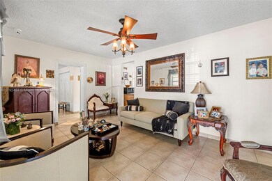 171 Curtiss Dr, Hialeah, FL 33010 - photo 7