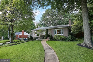 3250 Peace Valley Ln, Falls Church, VA 22044 - photo 2