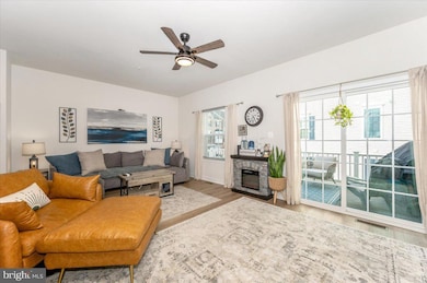 1725 Atlas Dr, Frederick, MD 21702 - photo 6