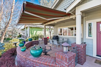 Retractable Awning