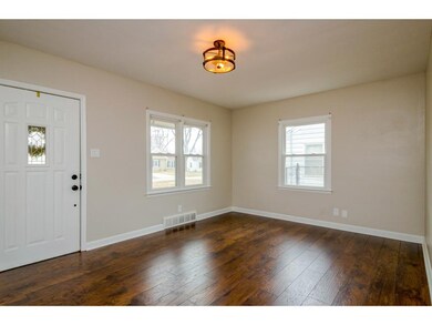 1426 57th St, Des Moines, IA 50311 - photo 3