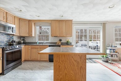 5 Lynn St, Taunton, MA 02780 - photo 6