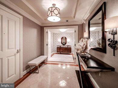 The Ritz-Carlton Residences, Baltimore, MD 21230 - photo 2