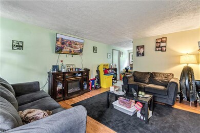 1624 Living Room