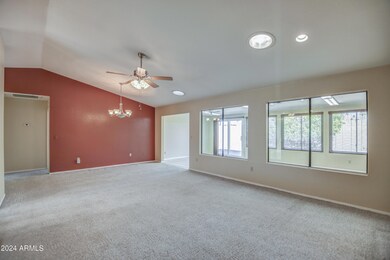 DINING LIVING 3