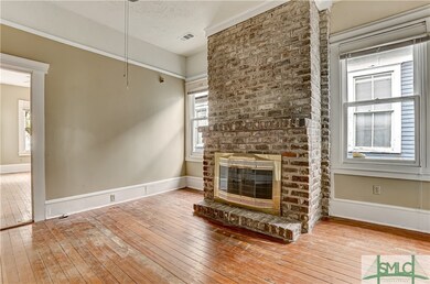 518 E Waldburg St unit B, Savannah, GA 31401 - photo 4