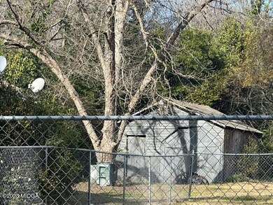 863Richmondstorage