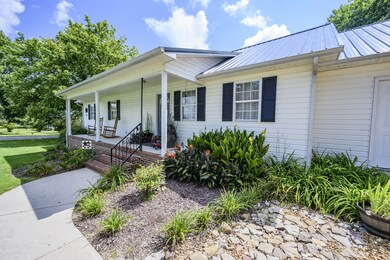 501 Woodrow St, Manchester, TN 37355 - photo 3