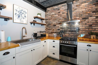 731 Christmas Tree Ln, Walhalla, SC 29691 - photo 6