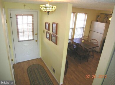 3723 Timahoe Cir, Nottingham, MD 21236 - photo 2