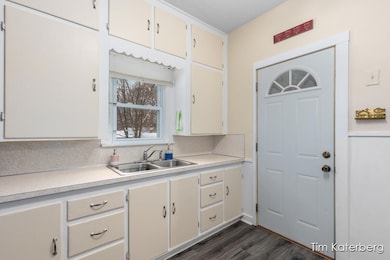 103 Walter St SE, Grand Rapids, MI 49548 - photo 7
