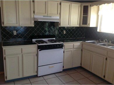 744 Ascencion St, El Paso, TX 79928 - photo 5