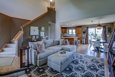 5169 Ninebark Dr, Fitchburg, WI 53711 - photo 5