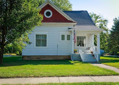 201 Lincoln St, Williamsport, IN 47993 - photo 4