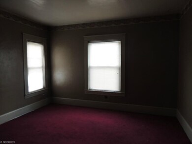 90 Ridgeway St, Struthers, OH 44471 - photo 5