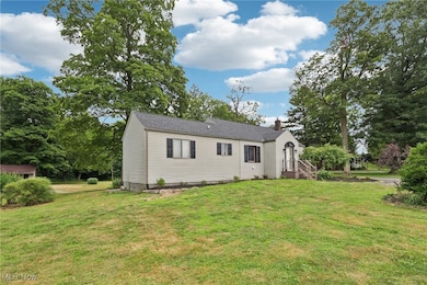 12157 Columbiana Canfield Rd, Columbiana, OH 44408 - photo 3