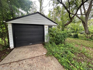 9961 Rutland St, Detroit, MI 48227 - photo 7