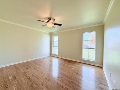 17047 Hunters Trace W, Prairieville, LA 70769 - photo 6