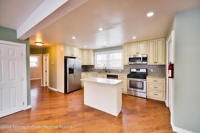 114 3rd Ave, Tuckerton, NJ 08087 - photo 3