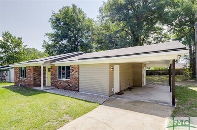 305 E 4th St, Springfield, GA 31329 - photo 3