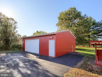 107 Hogestown Rd, Mechanicsburg, PA 17050 - photo 4