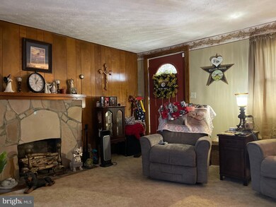 421 Walnut St, Cumberland, MD 21502 - photo 4