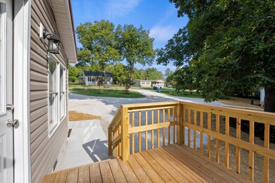 126 Glenburg Dr, Manchester, TN 37355 - photo 6