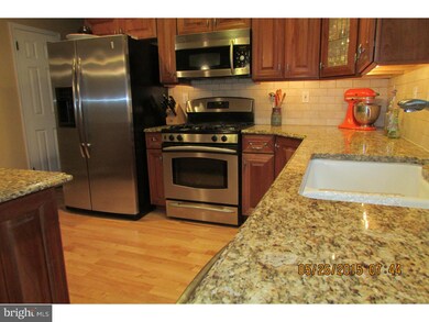 661 Atkinson Ln, Langhorne, PA 19047 - photo 5