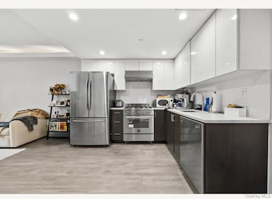 Rego Park Plaza, Flushing, NY 11374 - photo 2