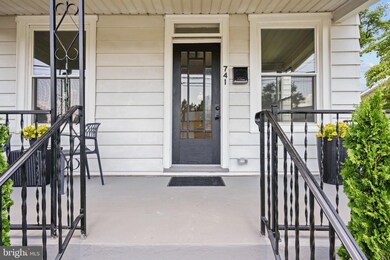 741 Walnut St, Lemoyne, PA 17043 - photo 4