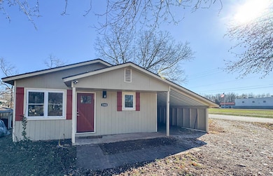 1164 S Hillcrest Ave, Springfield, MO 65802 - photo 2