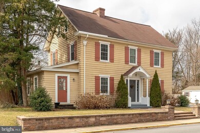 4 N Kinzer Ave, New Holland, PA 17557 - photo 2